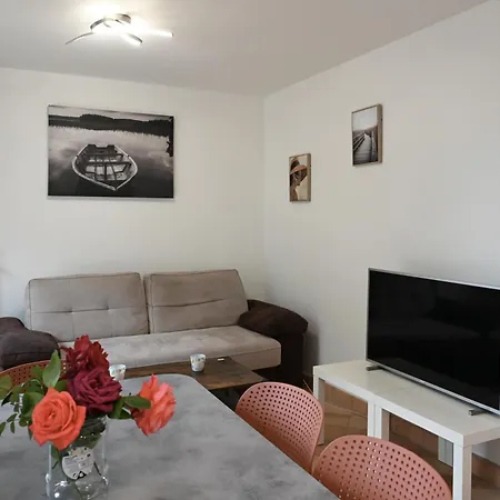 La Pause Royannaise - 500 M De La * Royan