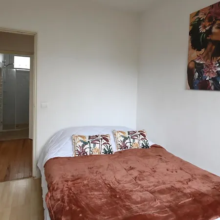 La Pause Royannaise - 500 M De La